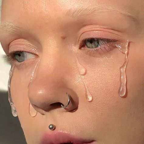 MARGARITA ART on Instagram: “PLASTIC TEARS ⠀  will be in 2050?💧 it really hurts me to see how much disposable garbage we produce every day( ⠀  about makeup: 3d makeup…” It Really Hurts, Margarita Art, 3d Makeup, Fake Tears, Funky Makeup, Drag Make-up, About Makeup, Male Makeup, Sfx Makeup