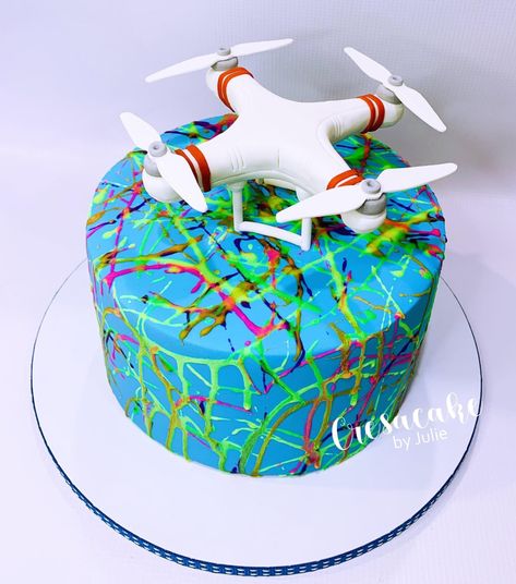 Drone Cake, Pop Party, Cake Pop, Buttercream Cake, Birthday Ideas, Butter Cream, Birthday Cake, Cake, Birthday