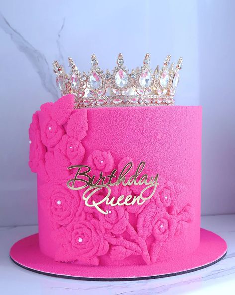 #cakedecorating #cakedesign 5 And Fabulous Birthday Cake, Crown Birthday Cake For Women, Fuchsia Cake Birthday, 50 And Fabulous Cake, Hot Pink Glitter Cake Birthday, Glamour Girl Cake, 50 And Fabulous, Diva, Cake Decorating