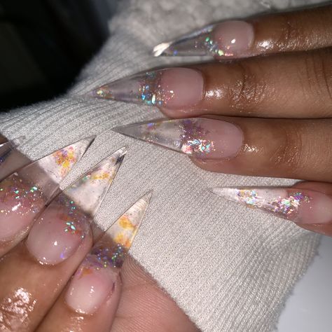 Clear Stiletto Nails by @Jomademedoit on Instagram ⚡️ Clear Stiletto Nails, Acrylic Nails Stiletto, Resin Decoration, Nails Stiletto, Anime Nails, Stick On Nails, Nail Charms, Mixed Colors, Long Acrylic Nails