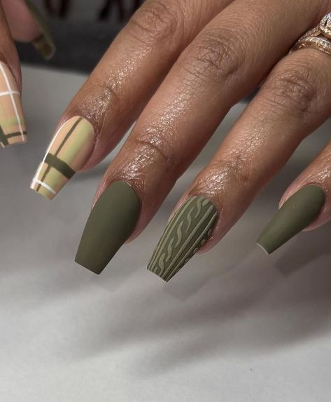 Cute Fall Sweater Nails 2024 23 Ideas: Designs, Trends, and Tutorials for Every Nail Shape Olive And Brown Nails, Almond Nails Designs Autumn, Nail Ideas Olive Green, Gray Fall Nails Ideas, Green Sweater Nails, Dark Green Fall Nails, Green Plaid Nails, Green Autumn Nails, Olive Green Nail Designs