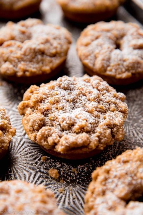 Crumb Cake Donuts | Sally's Baking Addiction Cake Donuts Baked, Crumb Cake Topping, Crumb Coffee Cakes, Apple Cider Donuts Baked, Crumb Cake Recipe, Baked Donut Recipes, Sally's Baking, Breakfast Sweets, Crumb Cake