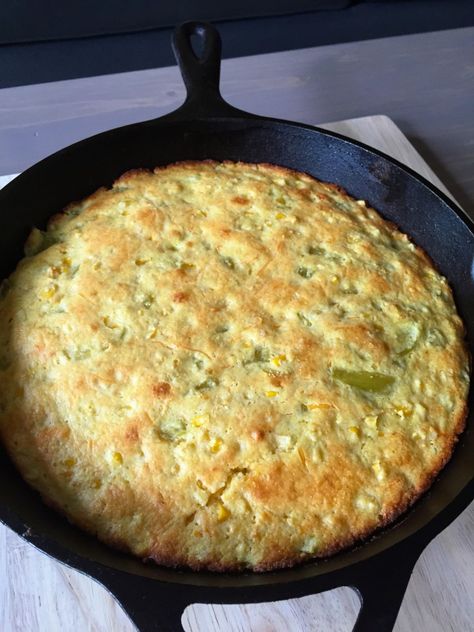 Chili Relent Cornbread, Chile Relleno Cornbread Casserole, Chiles Rellenos Cornbread Recipe, Chilles Rellenos Cornbread, Chili Relleno Cornbread Recipe, Chilli Relleno Cornbread, Chilies Rellenos Cornbread, Green Chili Cornbread Jiffy, Chili Rellenos Cornbread