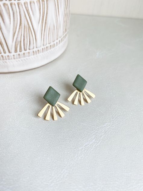 Sage Green Earrings, Green Sunset, Blush Earrings, Raw Quartz Crystal, Valentines Earrings, Natural Stone Earrings, Green Earrings, White Clay, Handmade Polymer Clay