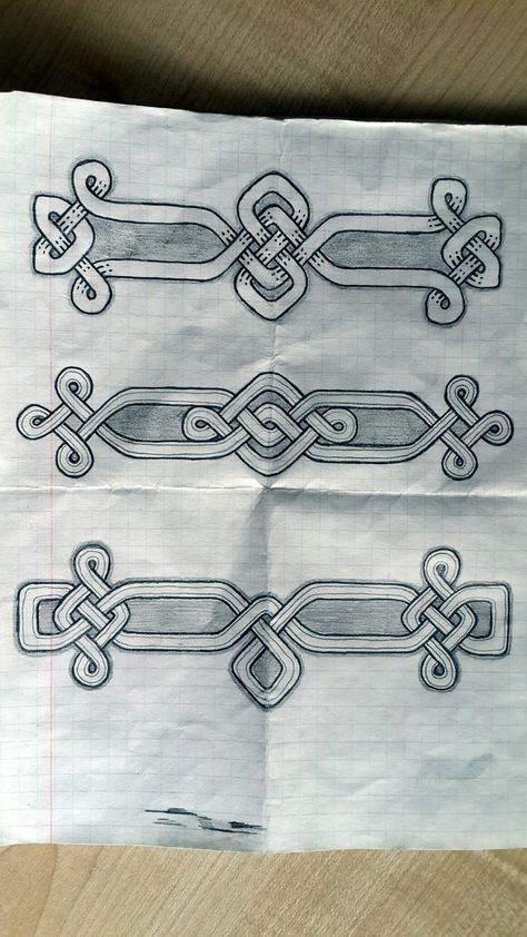 Celtic Drawings, Celtic Knot Drawing, Celtic Knotwork Design, Arte Art Deco, Celtic Artwork, Hand Carved Walking Sticks, Tooling Patterns, Celtic Knot Designs, Celtic Patterns