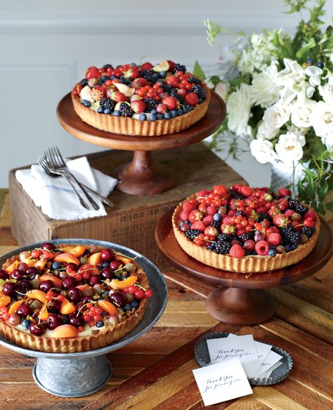 color inspiration Berry Pies, Rustic Wedding Desserts, Seasonal Desserts, Rustic Wedding Reception, Reception Food, Wedding Reception Food, Reception Tables, Rustic Wedding Inspiration, Wedding Dessert Table