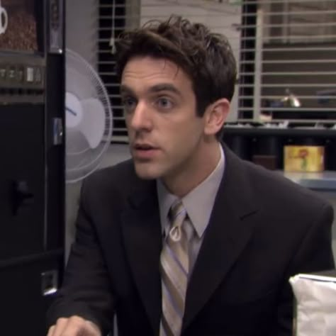 Ryan howard the office pfp icons Ryan From The Office, The Office Pfp, Ryan The Office, Ryan Howard The Office, The Office Ryan, The Office Wallpaper, Bj Novak, Ryan Howard, Wallpaper Office