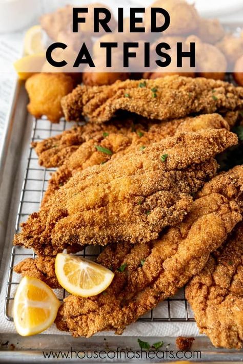 Fry Catfish, Pan Fried Catfish, Fried Catfish Recipe, Catfish Dinner, Fried Catfish Recipes, Louisiana Fish Fry, Catfish Recipe, Southern Fried Catfish, Catfish Recipes