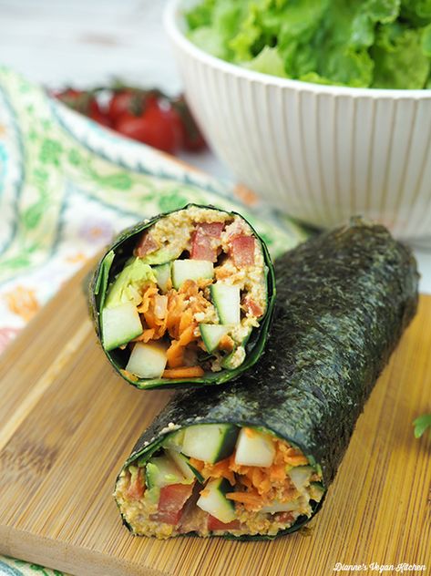 Raw Vegan Sushi, Sunflower Seed Cheese, Sushi Wraps, Gluten Free Sushi, Raw Vegan Dinners, Sushi Wrap, Raw Sushi, Vegan Sandwich Recipes, Raw Vegan Diet