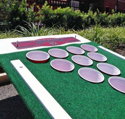 Beer Pong Golf - Chip Golf Balls Onto Cornhole Board Golf Pong Boards Diy, Golf Chipping Game Diy, Golf Cornhole Boards Diy, Ski Ball, Golf Party Games, Golf Chipping Tips, Diy Cornhole Boards, Corn Hole Diy, Golf Ball Crafts