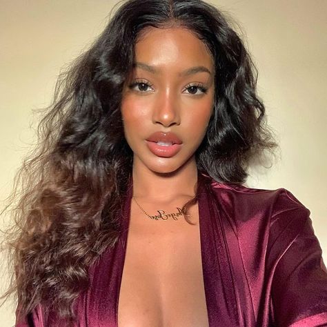 Light Feminine Makeup, Ange Jose, Thanksgiving Hairstyles, Feminine Makeup, Brazilian Body Wave Hair, Light Feminine, Virgin Hair Wigs, Body Wave Hair, Crown Hairstyles