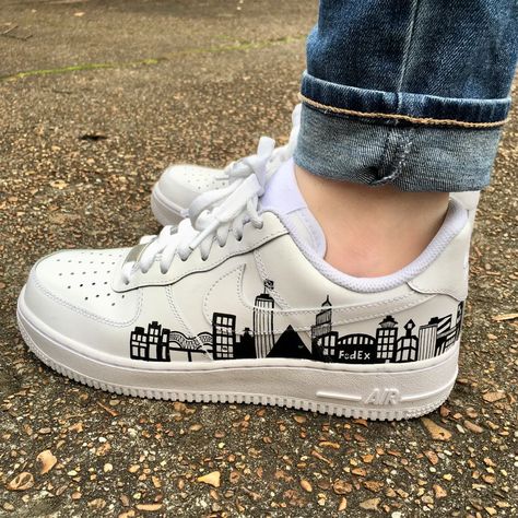 Marvel Shoes, Custom Sneakers Diy, Custom Painted Shoes, Custom Shoes Diy, Sneakers Street, Painted Sneakers, Air Force 1s, Skyline Design, Personalized Shoes