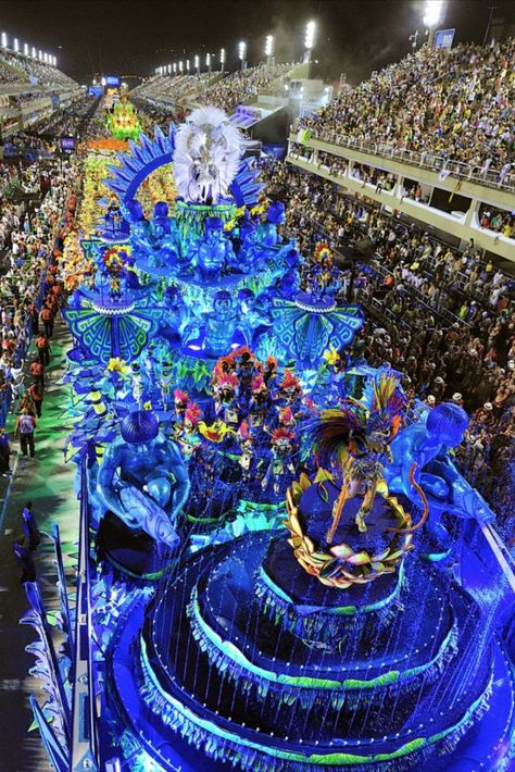 Carnival Festival Brazil, Brazil Carnival Aesthetic, Brazil Festival Rio Carnival, Rio Brazil Carnival, Brazil Festival, Debutante Party, Carnival Rio, Rio Festival, Carnival Brazil