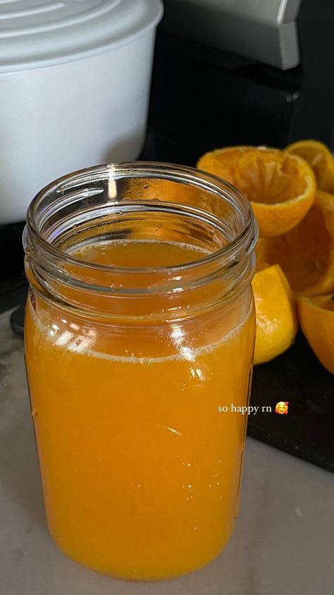 Orange Juice Pictures, Orange Juice Snapchat Story, Orange Smoothie Aesthetic, Fresh Orange Juice Aesthetic, Orange Juice Snap, Orange Juice Aesthetic, Homemade Orange Juice, Juice Aesthetic, Healthy Starbucks Drinks