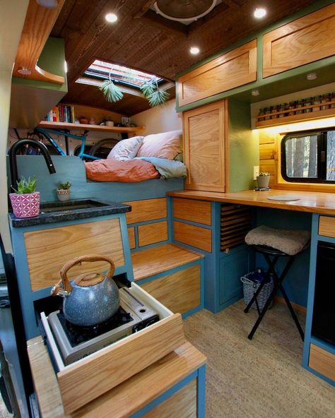 Van Conversion Plans, Ford Transit Conversion, Ducato Camper, School Bus Tiny House, Diy Van Conversions, Bus Living, Van Conversion Interior, Office Cabinet, Campervan Life