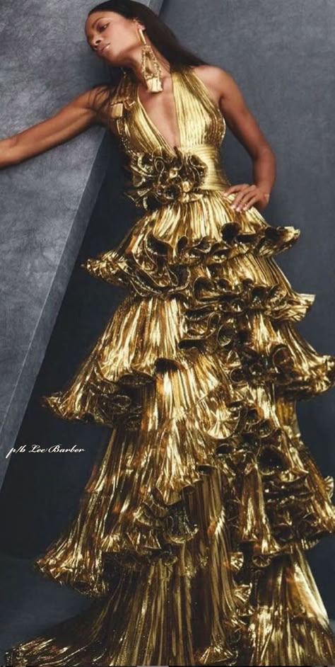 Txema Yeste, Naomie Harris, Haute Couture Gowns, Gold Gown, Golden Dress, Alexandre Vauthier, Dress Aesthetic, فستان سهرة, Creation Couture