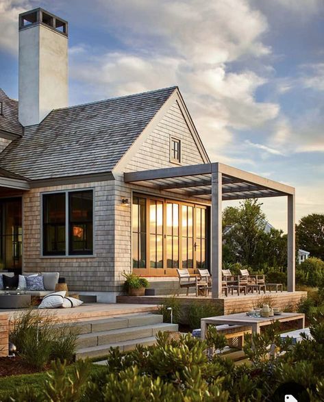 Nantucket Family, Workshop Apd, Family Compound, Water Mill, Beautiful Houses, Exterior Ideas, Outdoor Lights, Modern Exterior, Indoor Outdoor Living