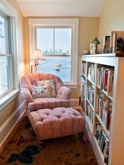 Cozy Reading Nook…….IN THE SUMMER JUST OPEN THE WINDOW……..IN THE WINTER, SNUGGLE UP WITH A WARM, FLEECY BLANKET……..BET THIS IS A WELL-USED SPOT YEAR ROUND………ccp Small Home Libraries, Colonial Renovation, Overstuffed Chairs, Home Libraries, Cozy Reading Nook, Design Del Prodotto, Cozy Nook, A Living Room, Home Library