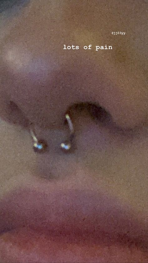 Piercings Claims For Dr, Bull Peircings, Piercing Ideas Septum, Piercing Ideas Nose Septum, Black Septum Piercing Aesthetic, New Piercing Captions, Nose Piercing Ideas Aesthetic, Cute Nose Pericings, Persings Nose