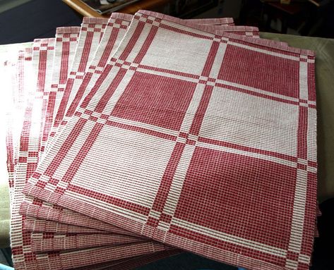 Rep Weave, Baby Wolf, Rigid Heddle Weaving, Woven Placemats, Diy Weaving, Striped Towels, Baby Wraps, Weaving Patterns, Rag Rug