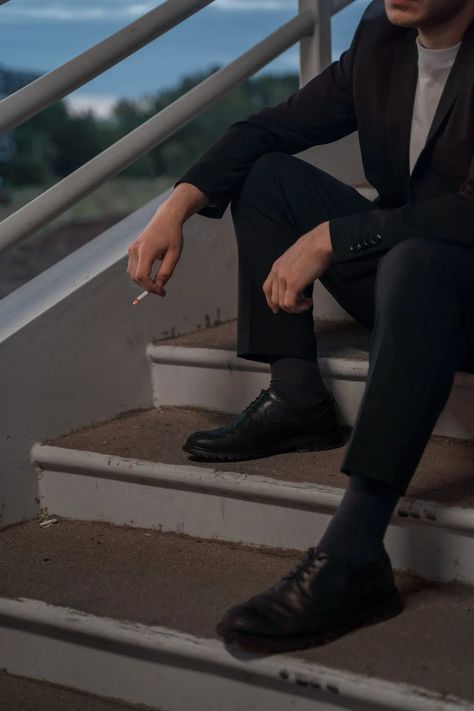 Aftg Comic, Person Sitting On Stairs, Man Sitting On Stairs, Extreme Poses, Sitting On Stairs, Sitting Pose Reference, Male Portrait Poses, Concrete Staircase, Black And White Suit