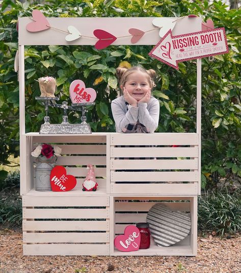 Valentine's Day Kissing Booth Mini Valentines Day Kissing Booth, Diy Kissing Booth Photo Prop, Valentine Mini Session Outdoor, Kissing Booth Photo Prop, Valentines Day Mini Session Outdoors, Kissing Booth Photography, Kissing Booth Photoshoot, Valentines Booth, Valentines Kissing Booth