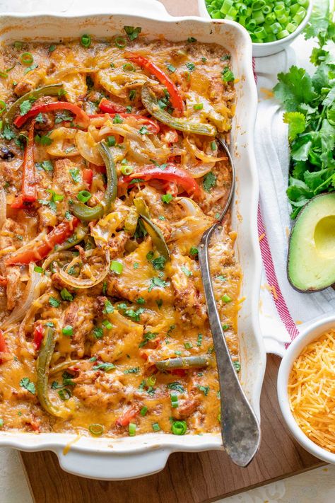 This family-favorite Mexican Chicken Fajita Casserole has all the flavors of restaurant-style chicken fajitas, in a super-simple baked dinner! Bonus: the base of this Mexican Chicken Casserole features protein-packed Mexican black beans and quinoa ... with no pre-cooking needed (and you mix it up right in the baking dish). It’s naturally gluten free, seriously delicious, and SO easy! Make this Mexican Chicken Bake a new part of your stress-free dinner rotation! www.TwoHealthyKitchens.com Deep Dish Pizza Casserole, Fajita Recipes, Current Recipes, Heathly Recipes, Fajita Casserole, Chicken Casserole Dinners, Easy Chicken Casserole Recipes, Chicken Fajita Casserole, Mexican Chicken Casserole