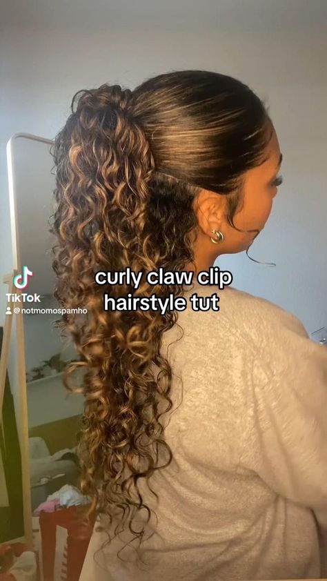 Birthday Hairstyles Ideas, Extreme Haircut, Scrunchie Bun, Haircut Transformation, Quick Curly Hairstyles, Before And After Hair, Curly Hair Beauty, Curly Hair Care Routine, Highlights Curly Hair