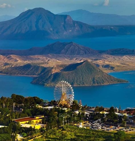 The Smallest Active Volcano in the world is in ASEAN!! 🇵🇭🇵🇭🇵🇭 The Philippine Island of Luzon has a Lake, that Lake has an island and inside that island it has another lake and inside that another lake it has another island. Tagaytay City, Philippines. Tagaytay Philippines, Rizal Park, Earth Day Drawing, Philippines Cities, Tagaytay City, Siargao, Tagaytay, Cool Breeze, Active Volcano