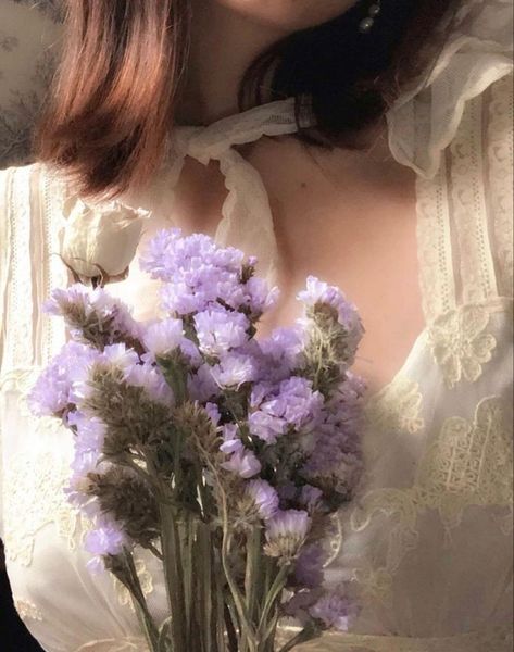 Cream Purple Aesthetic, Herondale Aesthetic, Forest Elf Aesthetic, Lucie Herondale, Purple Coquette, Annika Volkov, Images Terrifiantes, Pisces Sun, Pretty In Purple