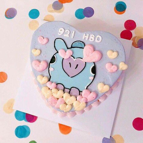 Bts Cake, Coffee Restaurant, Pop Cake, Pastel Cakes, Korean Cake, Bts Birthdays, Dream Cake, Pretty Birthday Cakes, Cute Birthday Cakes