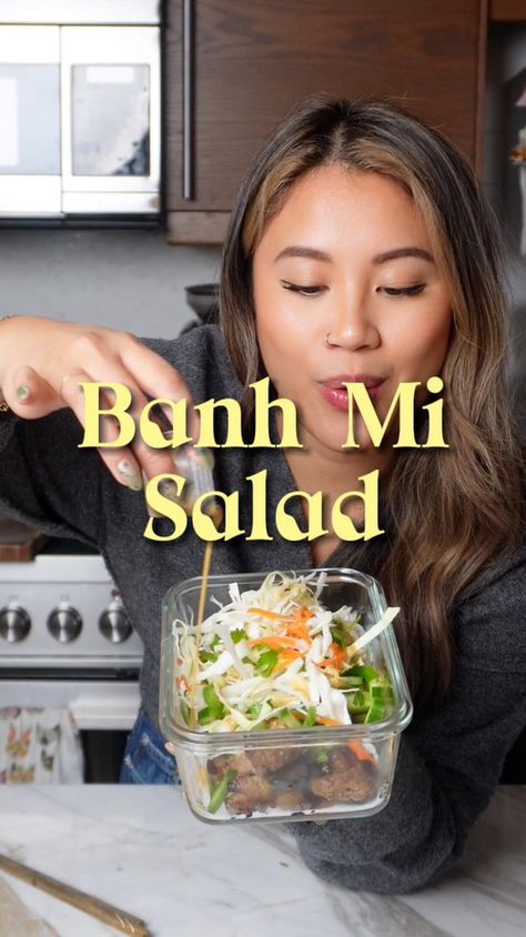 Sylvia Nguyen | 🍱 Episode 3 of my Vietnamese lunch box series! Today we are meal prepping BANH MÌ SALADS 🥗 🥖🤤 This salad is probably my favourite salad… | Instagram Banh Mi Salad, Pickled Carrots And Daikon, Soy Sauce Dressing, Lemongrass Pork, Vietnamese Pork, Pork Skewers, Chicken Bouillon, Pickled Carrots, Detox Salad