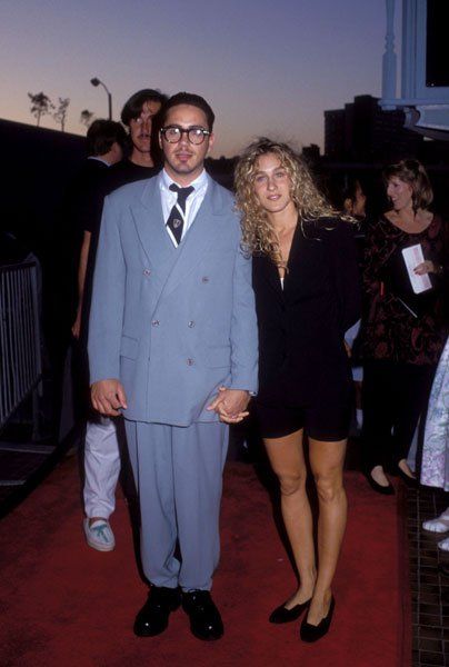 Carrie Bradshaw, Sarah Jessica Parker, Robert Downey Jr Sarah Jessica Parker, Sarah Jessica Parker 90s, Formal Shorts, Sporty Casual, Sarah Jessica, Robert Downey, Feminine Aesthetic