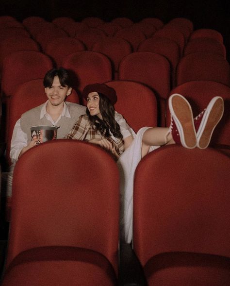 Movie Theater Couples Photoshoot, Drive In Theater Photoshoot, Theater Couple Photoshoot, Movie Theater Engagement Photoshoot, Movie Theatre Couple Pics, Movie Inspired Engagement Photos, Cinema Couple Aesthetic, Movie Theatre Engagement Photos, Carnival Engagement Photos