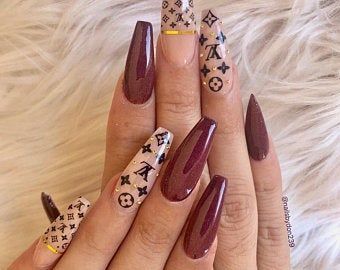 Appetizers Kids, Louis Vuitton Nails, Gucci Nails, Unghie Sfumate, Nail Vinyls, Food Appetizers, Cute Acrylic Nail Designs, Coffin Nails Long, Nail Swag