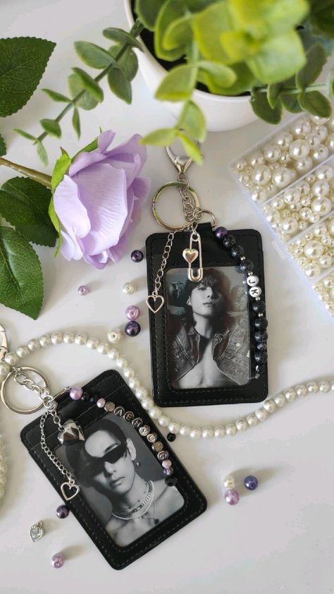 #taekook Kpop Pc Holder Diy, How To Make Photocard Holder, Diy Photocards Holder, Pc Holder Kpop, Card Holder Kpop, Photocard Holder Keychain, Hope Word Art, Kpop Photocard Holder, Bts Bag