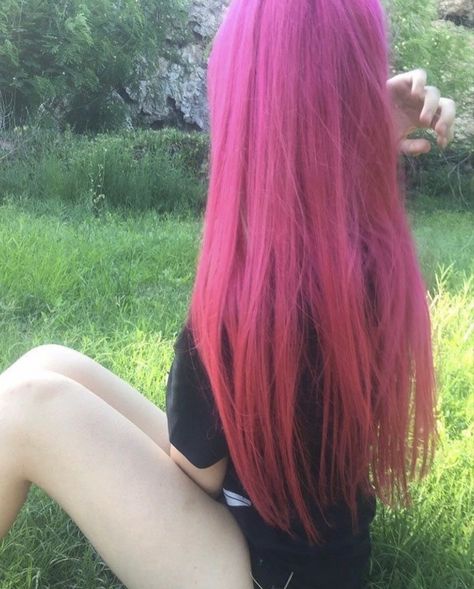 Hot Pink Hair Aesthetic, Dark Pink Hair, Bright Pink Hair, Full Highlight, Long Pink Hair, Pink Hair Dye, Hot Pink Hair, Dyed Hair Inspiration, Pretty Hair Color