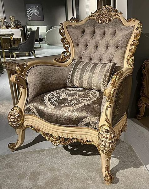 Casa Padrino luxury baroque living room armchair gray/natural/gold - Handmade baroque style armchair with elegant pattern and decorative pillow - Magnificent baroque living room furniture : Amazon.co.uk: Home & Kitchen Royal Chairs Furniture, Baroque Living Room, Armchair Inspiration, Living Room Armchair, Royal Chair, Fabric Dining Room Chairs, Baroque Furniture, Royal Furniture, Antique Furniture For Sale