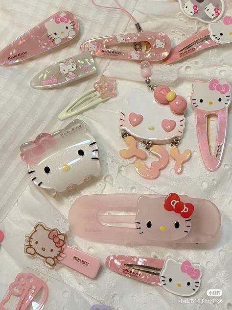 Hello Kitty Clips, Hello Kitty Hair, Emo Accessories, Hair Tool Set, Kawaii Hair Clips, Hello Kitty Jewelry, Kitty Clothes, Hello Kitty Clothes, Hello Kitty Themes