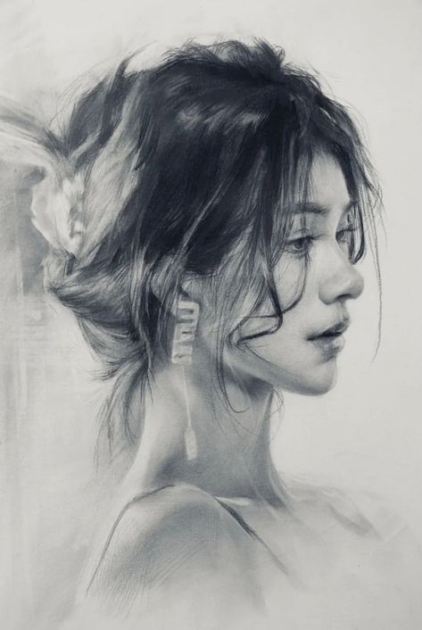 Art Photography Portrait, Pen Art Drawings, Manga Drawing Tutorials, Portraiture Drawing, Charcoal Art, Illustration Art Drawing, Portrait Sketches, Realistic Art, Pencil Portrait