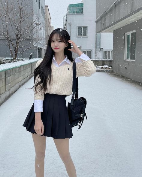 Korean Winter Outfits, Korean Casual Outfits, Korean Girl Fashion, 가을 패션, Korean Outfits, Casual Style Outfits, Preppy Outfits, Winter Fashion Outfits, Cute Casual Outfits