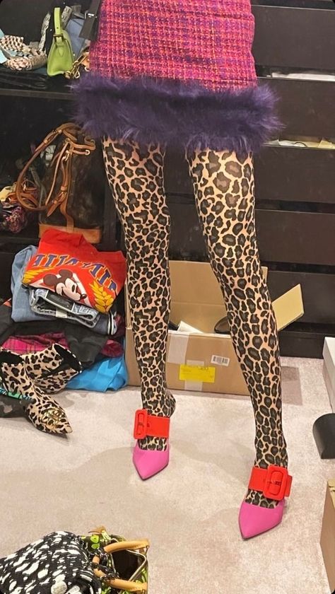 Funky Tights, Cute Tights, Look Cool, Kitsch, Pretty Outfits, Fashion Inspo Outfits, Style Me, High Fashion, Leopard Print