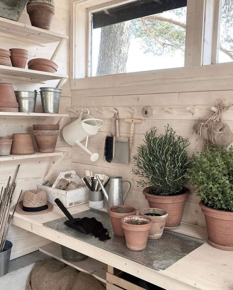 Potting Shed Interior Ideas, She Shed Interior, Potting Bench Ideas, Garden Shed Interiors, Chicken Barn, Shed Makeover, Shed Interior, Greenhouse Shed, Garden Workshops