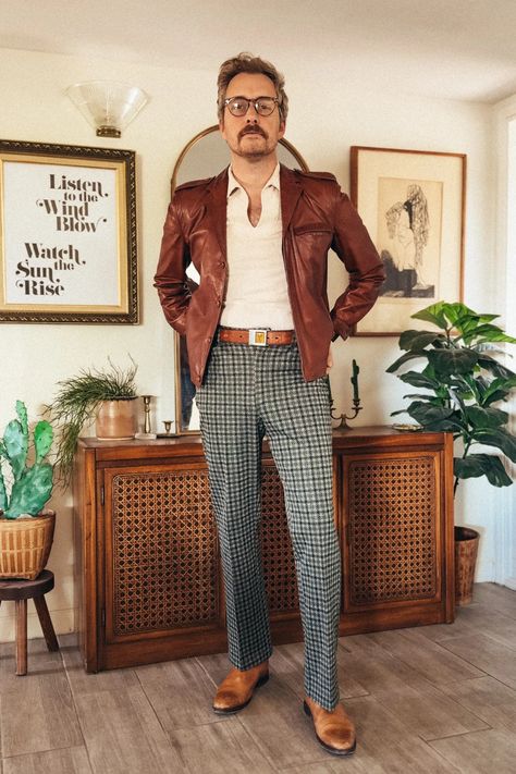 60s Meets 70s Leather and Plaid Plaid Pants Outfit Men, 60s Fashion Mens, Mens 70s Outfits, 70s Outfits Men, Americana Fashion Men, Plaid Pants Outfit, Leather Jacket Vintage, 70s Men, Pants Outfit Men