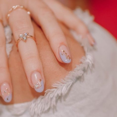 Clean Nails Look, Celestial Nail Art, Moon Nail Art, Cutest Nails, Moon Nails, Simple Gel Nails, Blush Nails, Cute Gel Nails, Evil Eyes