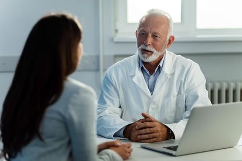 Free Photo | Senior doctor talking to female patient during medical consultations at doctor's office Doctor Consultation, Spinal Surgery, Chiropractic Clinic, Medical Consultation, Musculoskeletal System, Medical Tests, Prenatal Care, Primary Care Physician, Breast Surgery