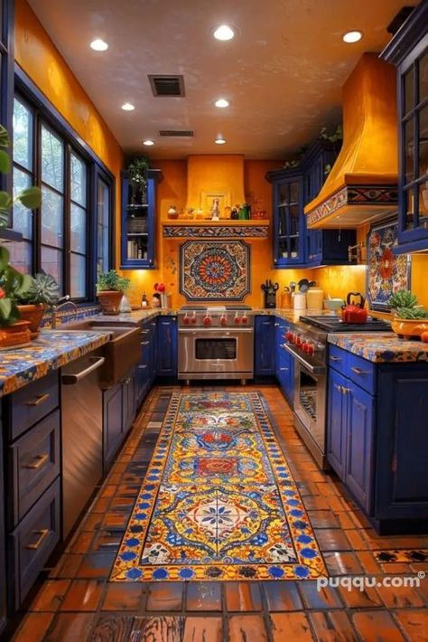 Mexican Tile Kitchen Ideas for Vibrant Spaces - Puqqu Bright Blue Kitchen, Mexican Kitchen Design, Mexican Style Kitchens Ideas, Mexican Tile Kitchen, Mexican Style Kitchens, Mexican Style Decor, Spanish Style Kitchen, Witchy Kitchen, Hacienda Homes