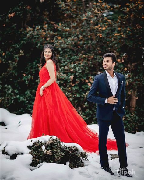 Pre Wedding Dress Ideas, Pre Wedding Dress, Pre Wedding Photoshoot Props, Pre Wedding Photoshoot Outfit, Wedding Photoshoot Props, Pre Wedding Shoot Ideas, Pre Wedding Photoshoot Outdoor, Couple Wedding Dress, Wedding Photoshoot Poses