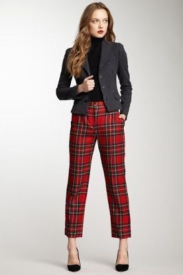 Red Plaid Pants Outfit, Plaid Pants Outfit, Red Plaid Pants, Celana Fashion, Tartan Fashion, Tartan Pants, Fall Outfits For Work, Plaid Fashion, Plaid Pants