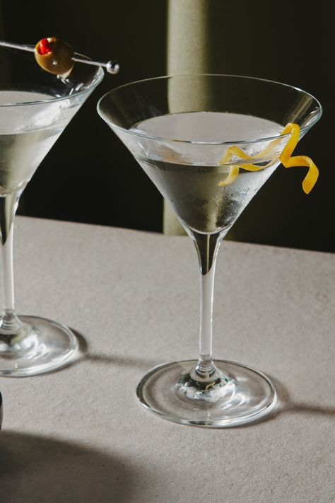 Like its gin-forward predecessor, the vodka martini cocktail recipe is endlessly customizable. Tweak the ratio of vodka to vermouth for a wet or dry martini; split the dry vermouth with sweet vermouth to make a “perfect martini” with vodka; season orange bitters and finish with a twist of lemon peel; add a splash of olive juice to make it a dirty martini—if you go for olive brine, ditch the lemon twist and garnish with fat green olives instead. Serve in a chilled martini glass or coupe. Vodka Martini With A Twist, Gin Martini With A Twist, Martini With A Twist, Slow Cooker Bean Soup, Dirty Martini Recipe, Mango Vodka, School Moodboard, Martini Recipes Vodka, David Stark